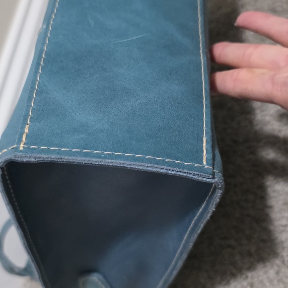 Portland Leather Goods PLG Zip E / W East West Lola Aqua Blue Brushed Leather - Picture 8 of 15